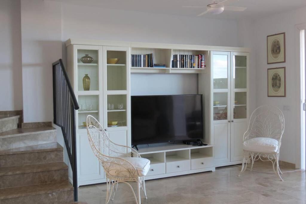 Luxury House With 3 Bedrooms, Sea Wiew And Swimming Pool In A Quiet Residence Puerto de Santiago  Extérieur photo